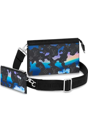 LOUIS VUITTON Gaston Wearable Wallet