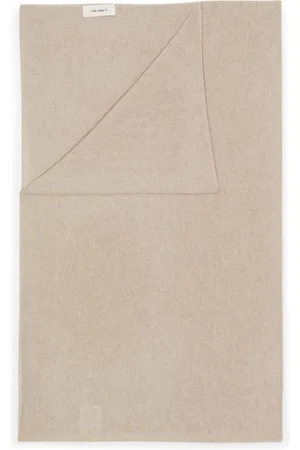 Lisa Yang Paris cashmere scarf