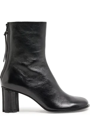 Ami Ankle boots