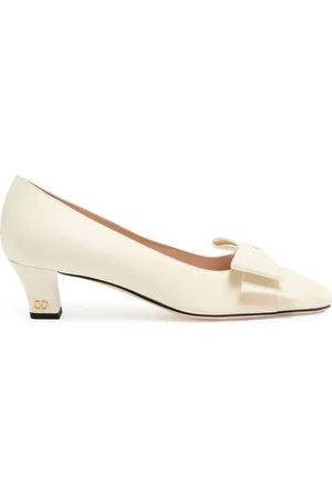 VALENTINO GARAVANI Bowow pumps
