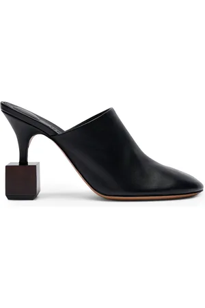 Jacquemus Bisou mules