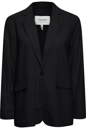 B YOUNG Blazers 