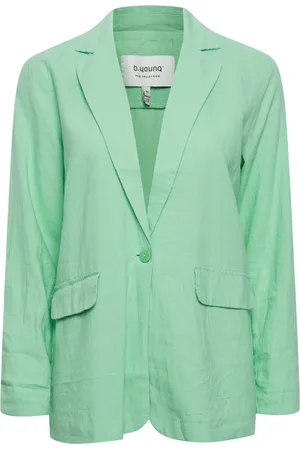 B YOUNG Blazers 