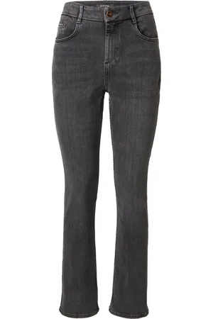 Comma, Jeans