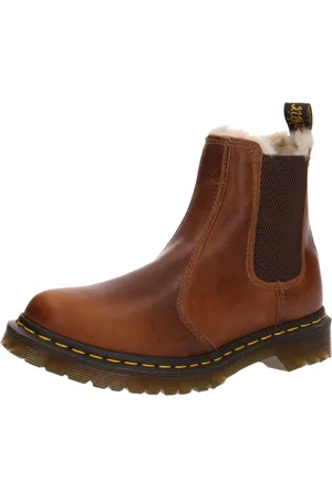 Dr. Martens Chelsea boots 