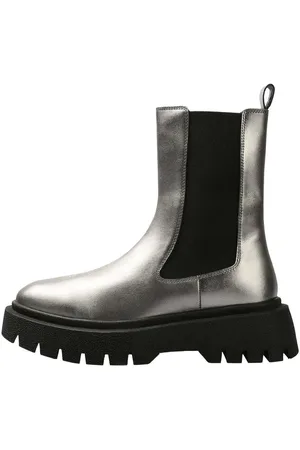 SCALPERS Chelsea boots