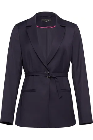 Comma, Blazers