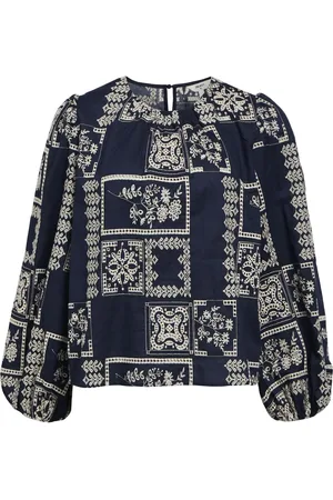 Object Blouse
