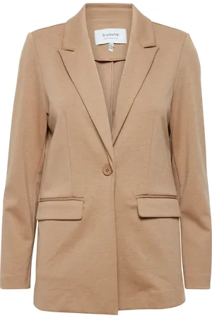 B YOUNG Blazers 