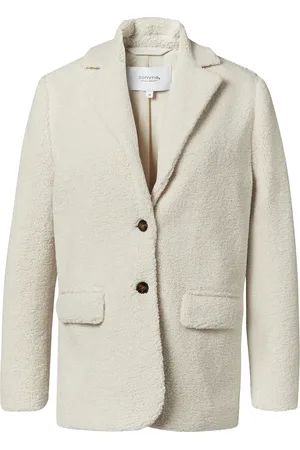 Comma, Blazers