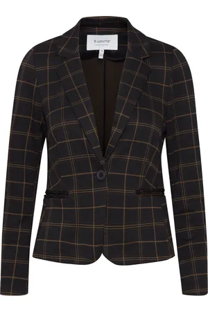 B YOUNG Blazers 