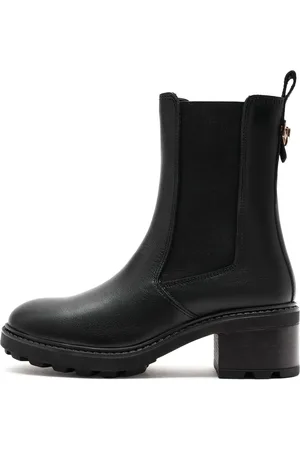 Derimod Chelsea boots