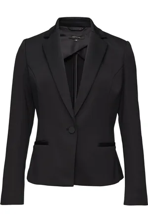 Comma, Blazers