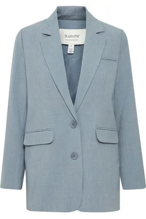 B YOUNG Blazers 