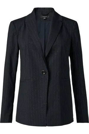Comma, Blazers