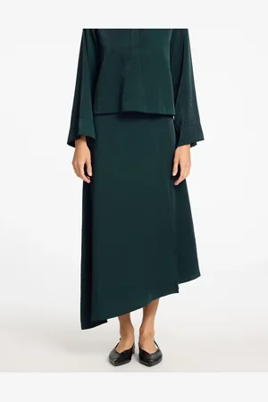 SELECTED Rok
