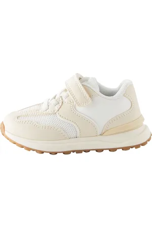 Next Sneakers