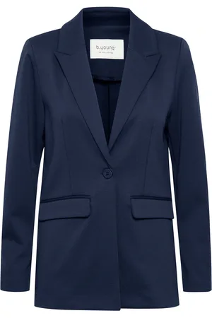 B YOUNG Blazers 