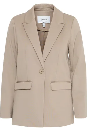 B YOUNG Blazers 