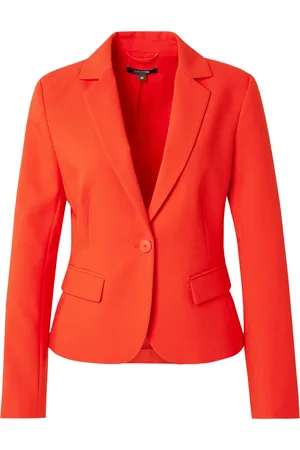Comma, Blazers