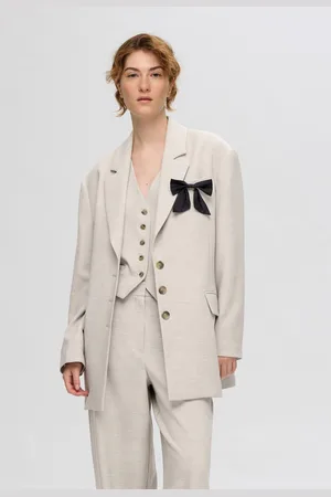 SELECTED Blazers