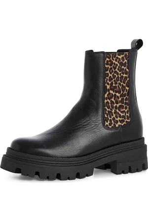 Tamaris Chelsea boots