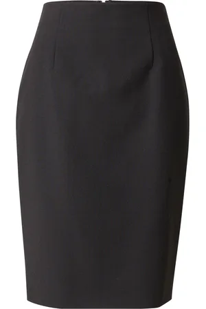 HUGO BOSS Rok 