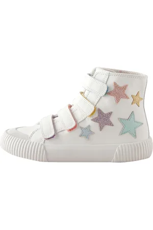 Next Sneakers