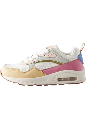 Next Sneakers