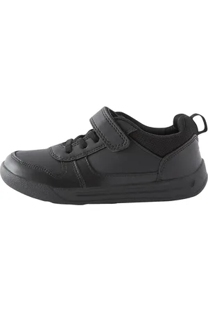 Next Sneakers