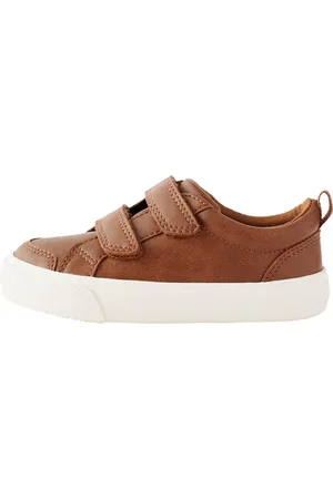Next Sneakers