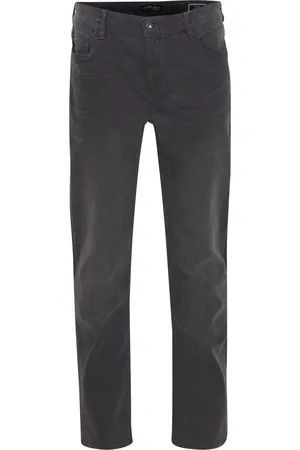 11 Project Jeans