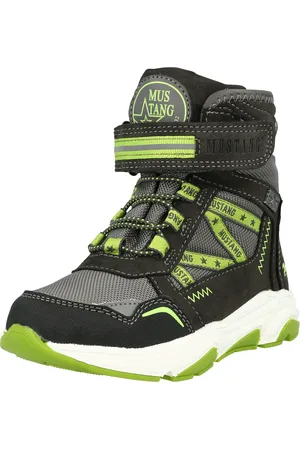 Mustang Sneakers