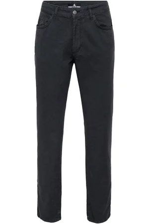 Daniel Hills Chino