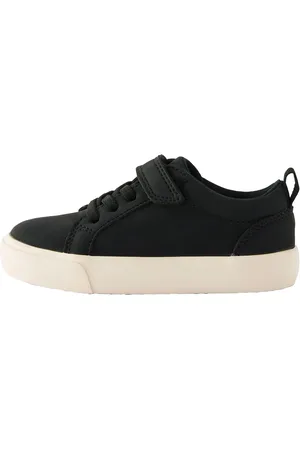 Next Sneakers