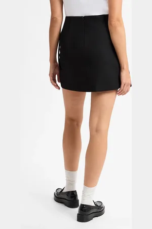HUGO BOSS Rok 