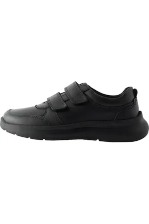 Next Sneakers