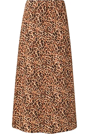 Pieces® Rok 