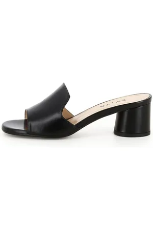 Evita Clogs 