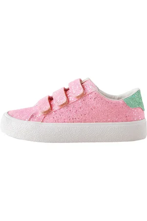 Next Sneakers