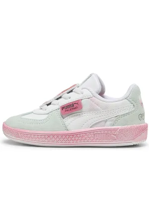 PUMA Sneakers