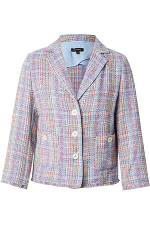 More & More Blazers