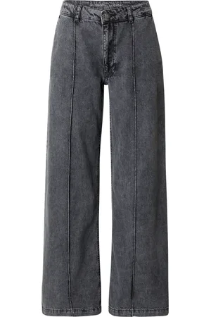 My Essential Wardrobe Jeans 