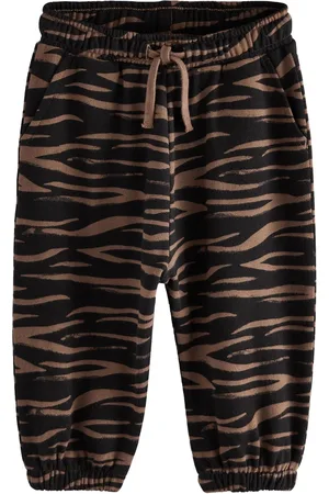 Next Broek