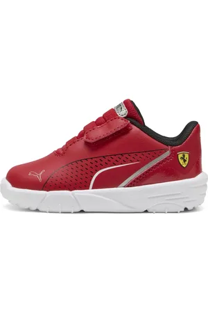 PUMA Sneakers