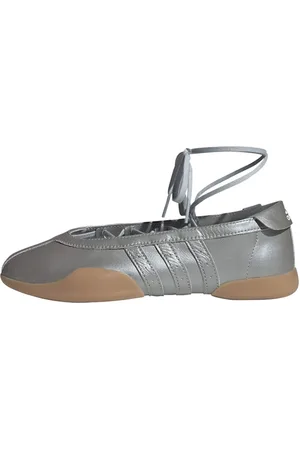 adidas Ballerina met riempjes 