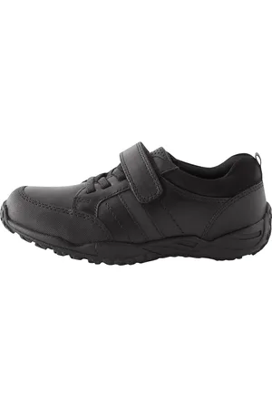 Next Sneakers
