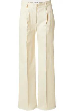 EDITED the label Broek 