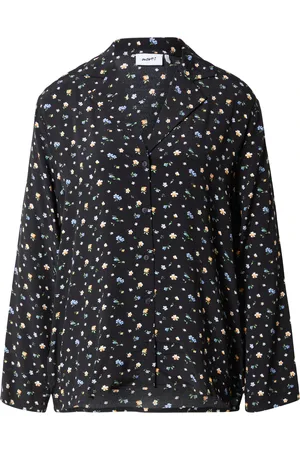 Moves Blouse
