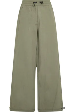 Born Broek 